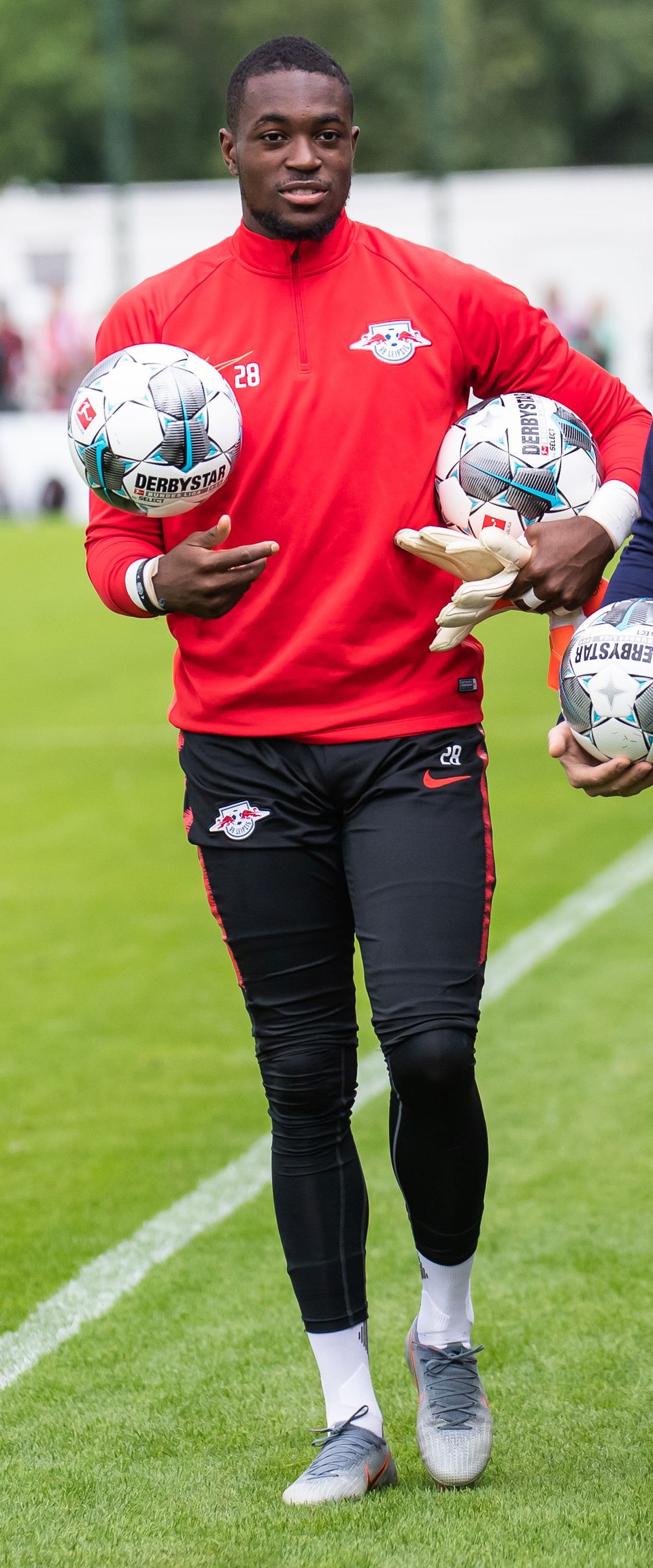 22 Jahriger