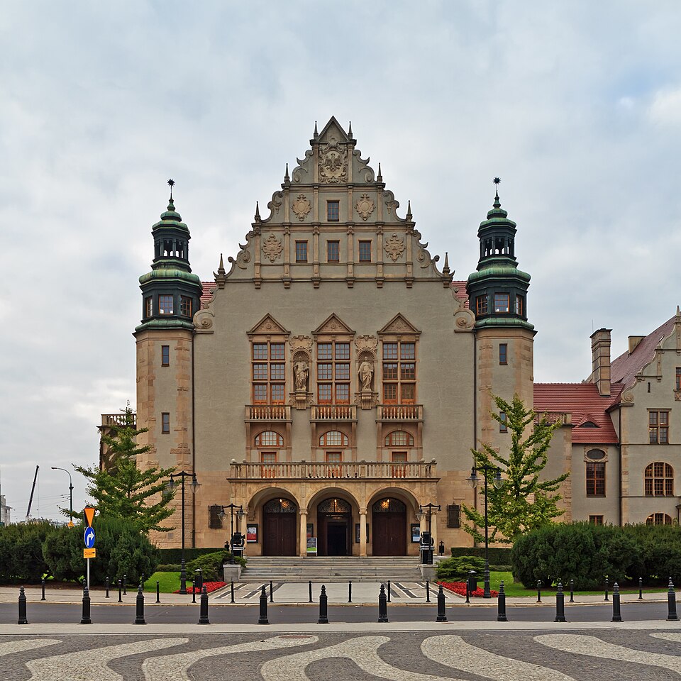 Adam Amūrs