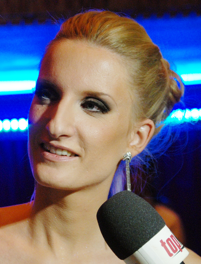 Adela Banášová