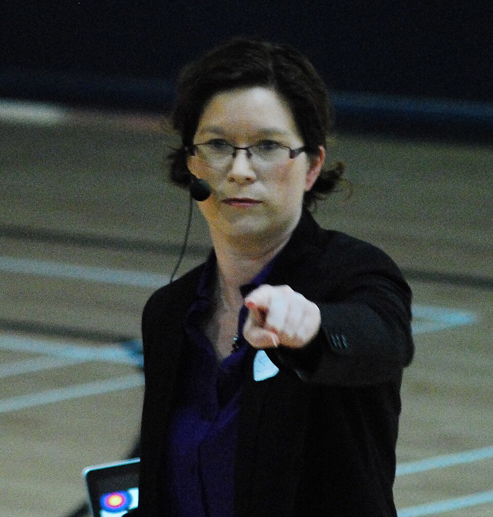 Áine O’Regan