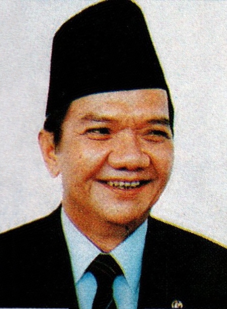 Alamsyah Ratu Perwiranegara