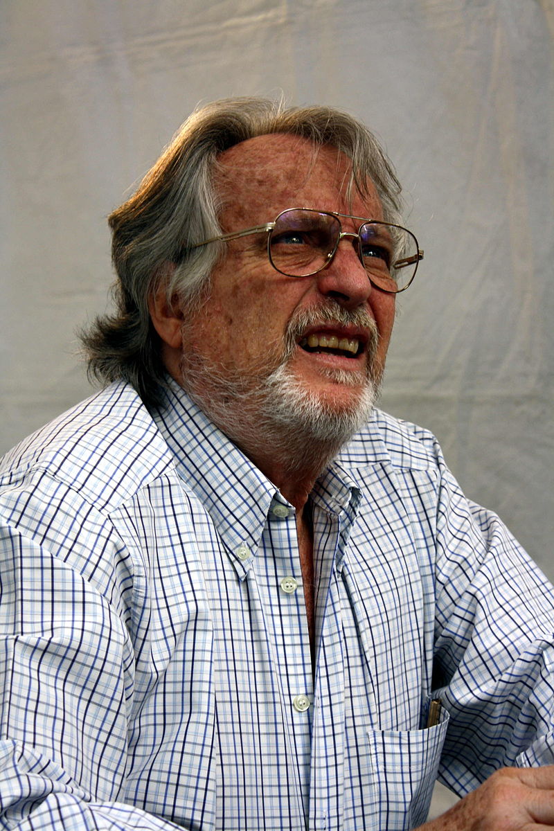 Alberto Vásquez