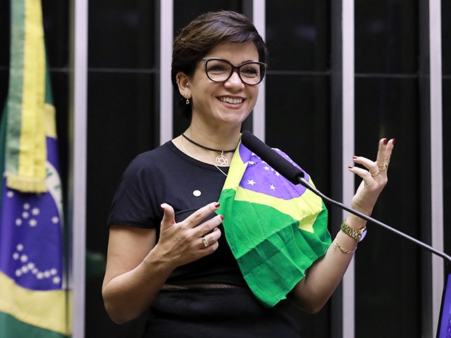Ale Silva