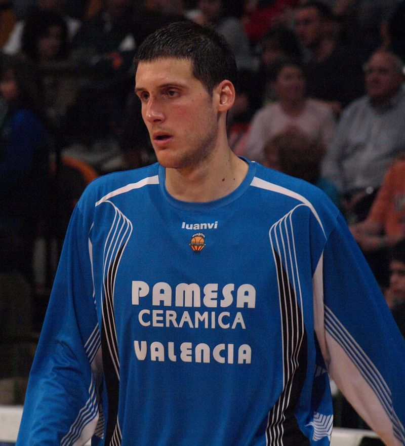 Aleksandar Perović