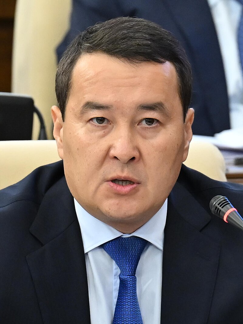 Alihan Smailov