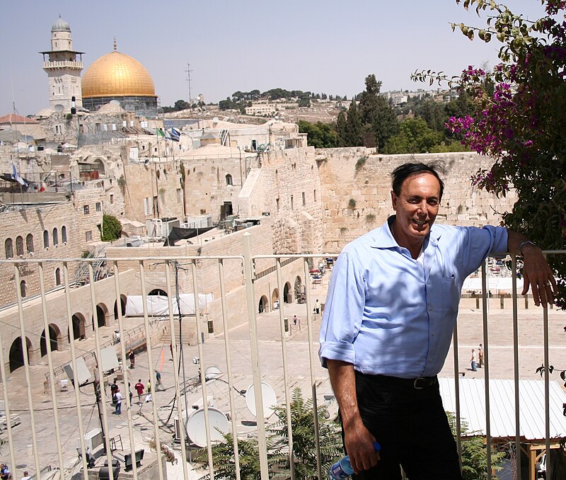 Alon Ben Meir