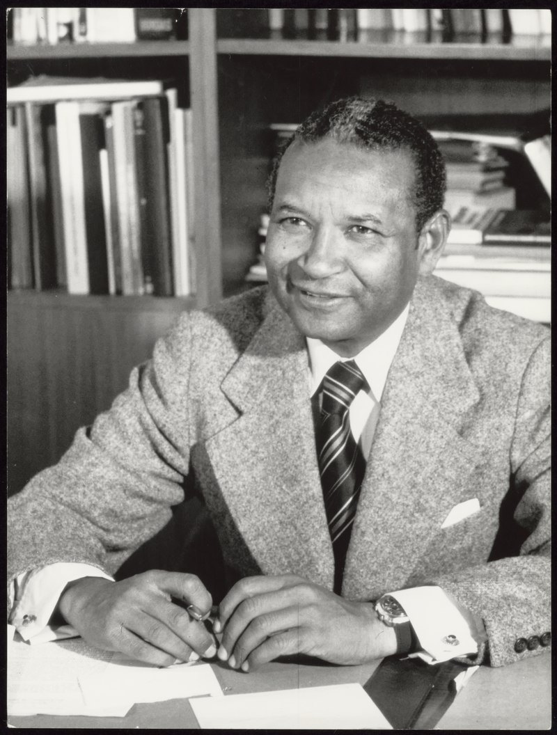 Amadou-Mahtar MBow