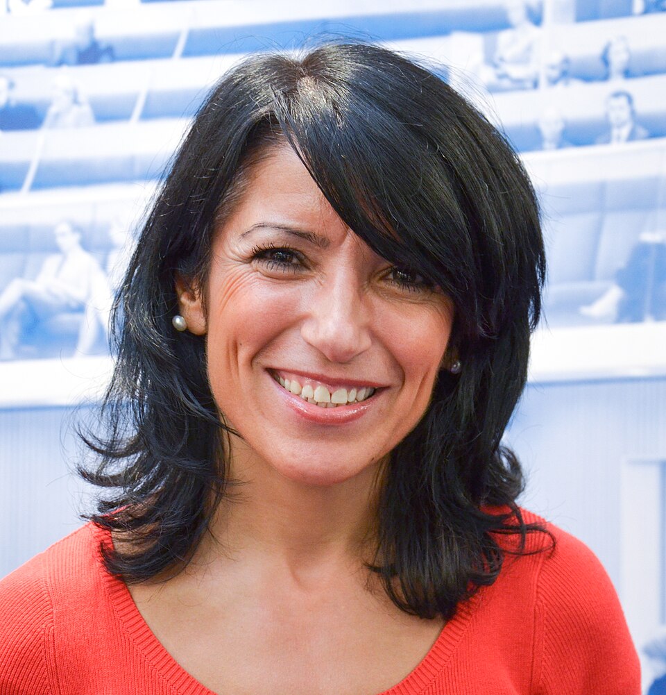 Amineh Kakabaveh