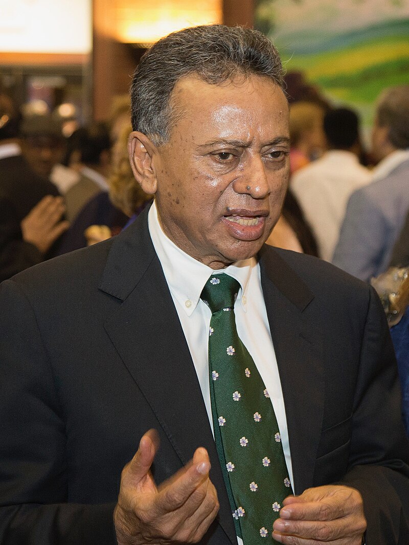 Amir Khasru