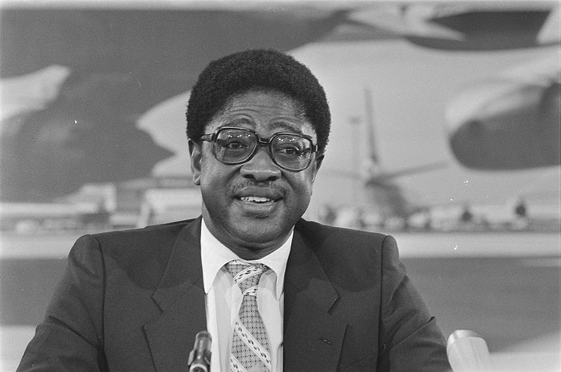 Amos Wako