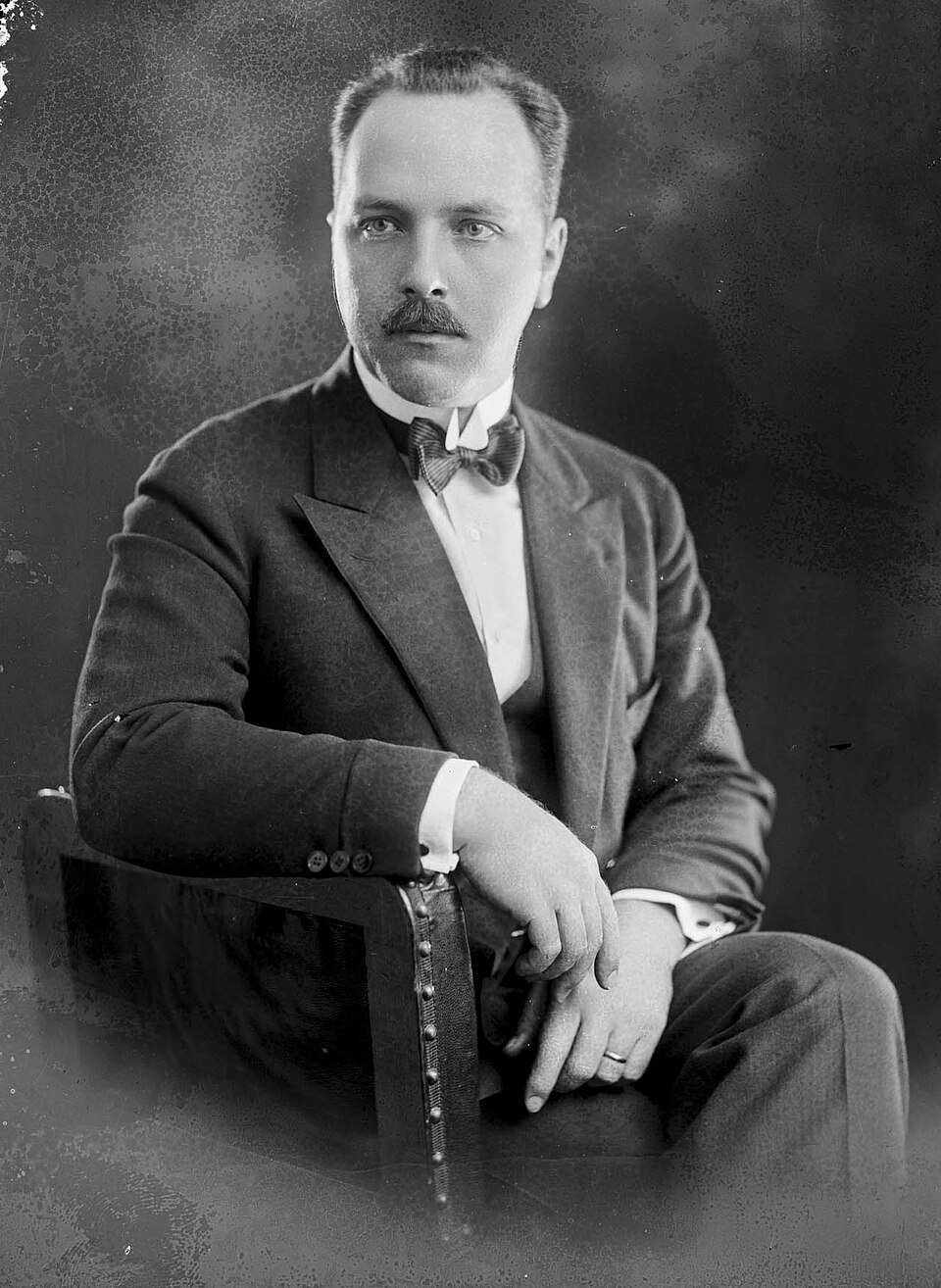 Andrés F. Dasso