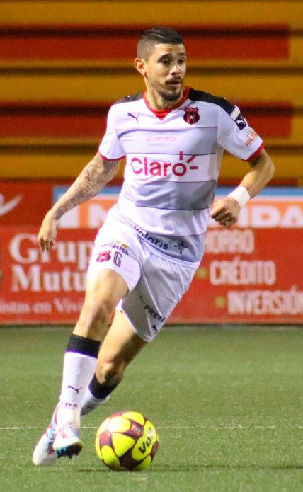 Andrés Salvatierra