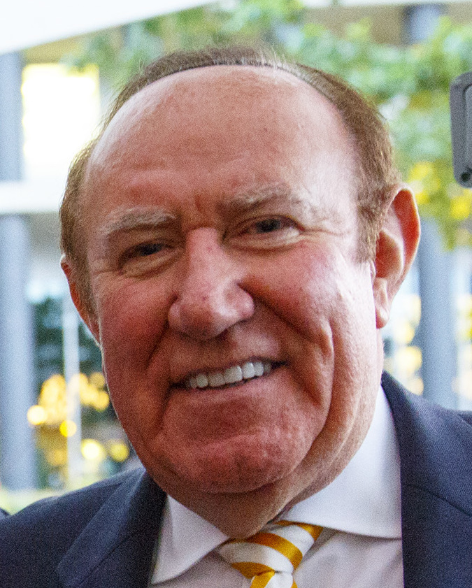 Andrew Macneil