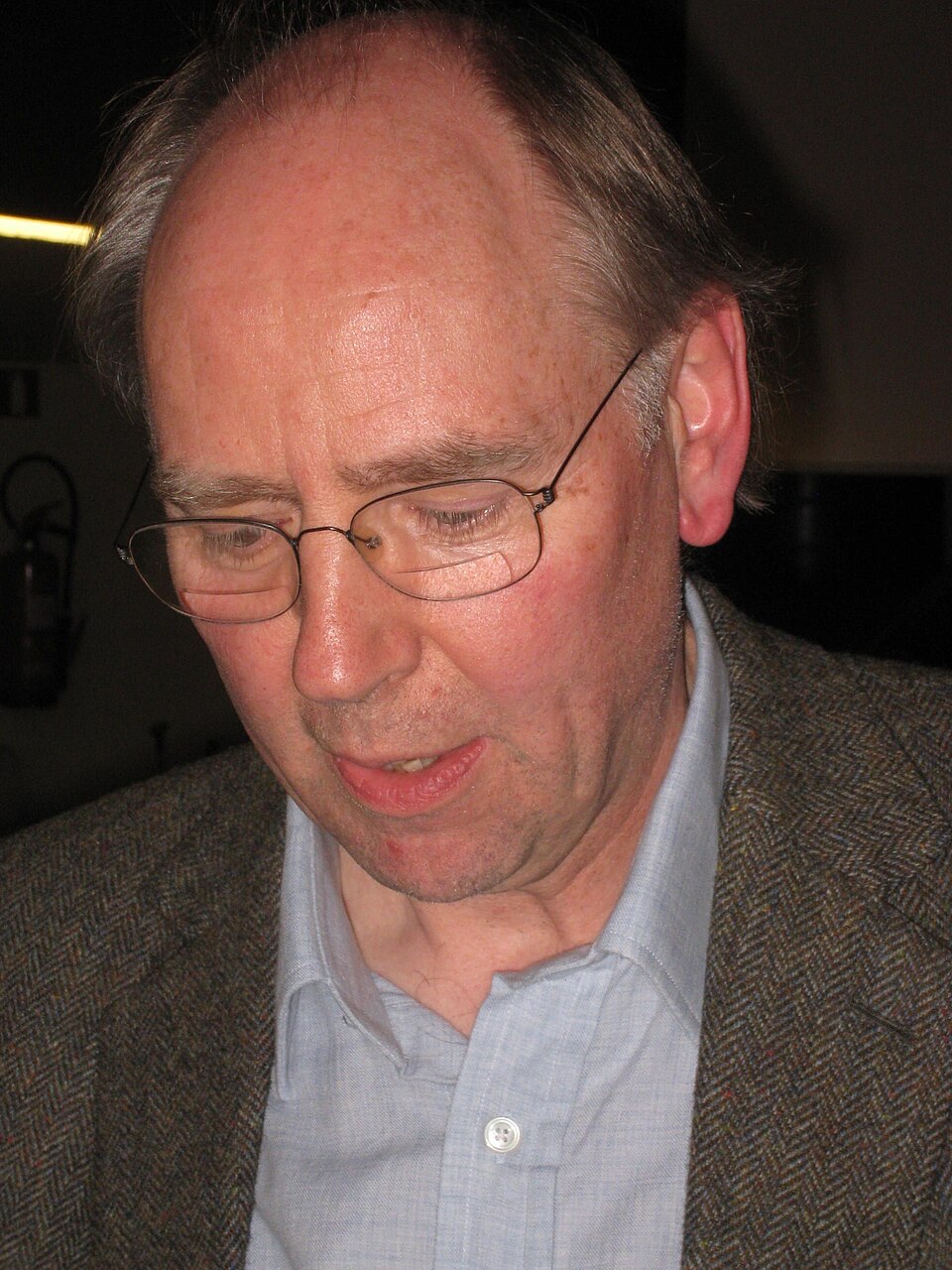 Andrew Parrott