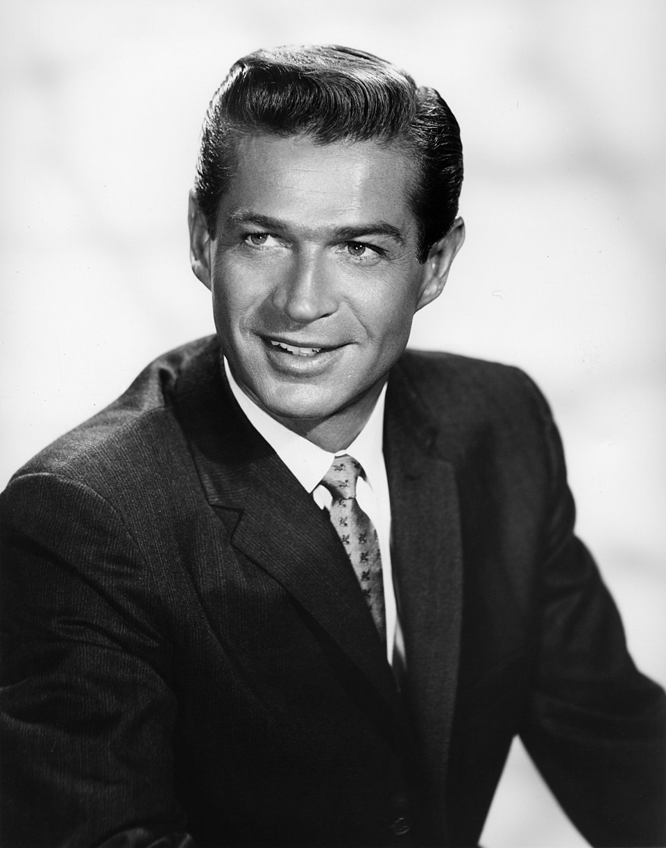 Ángel Nader