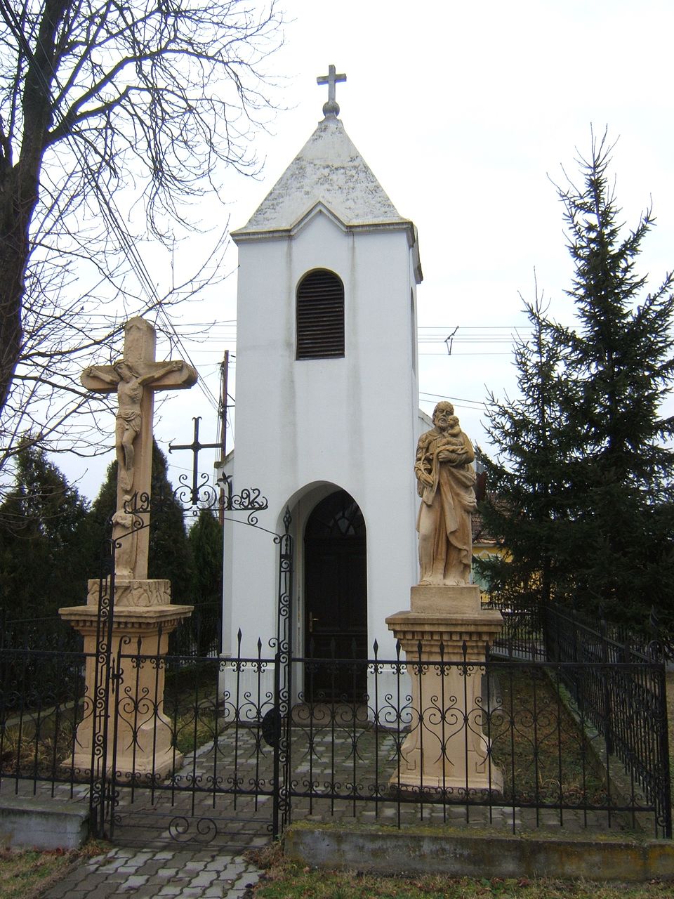 Angyán György