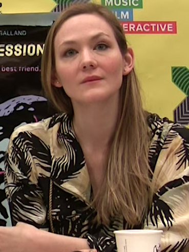 Anna Carr