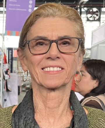 Annie Pardo