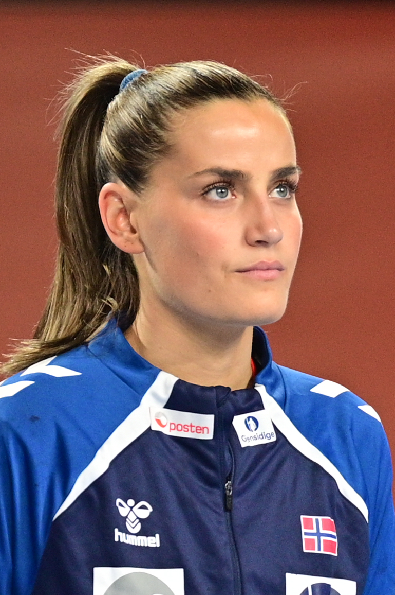 Anniken Obaidli