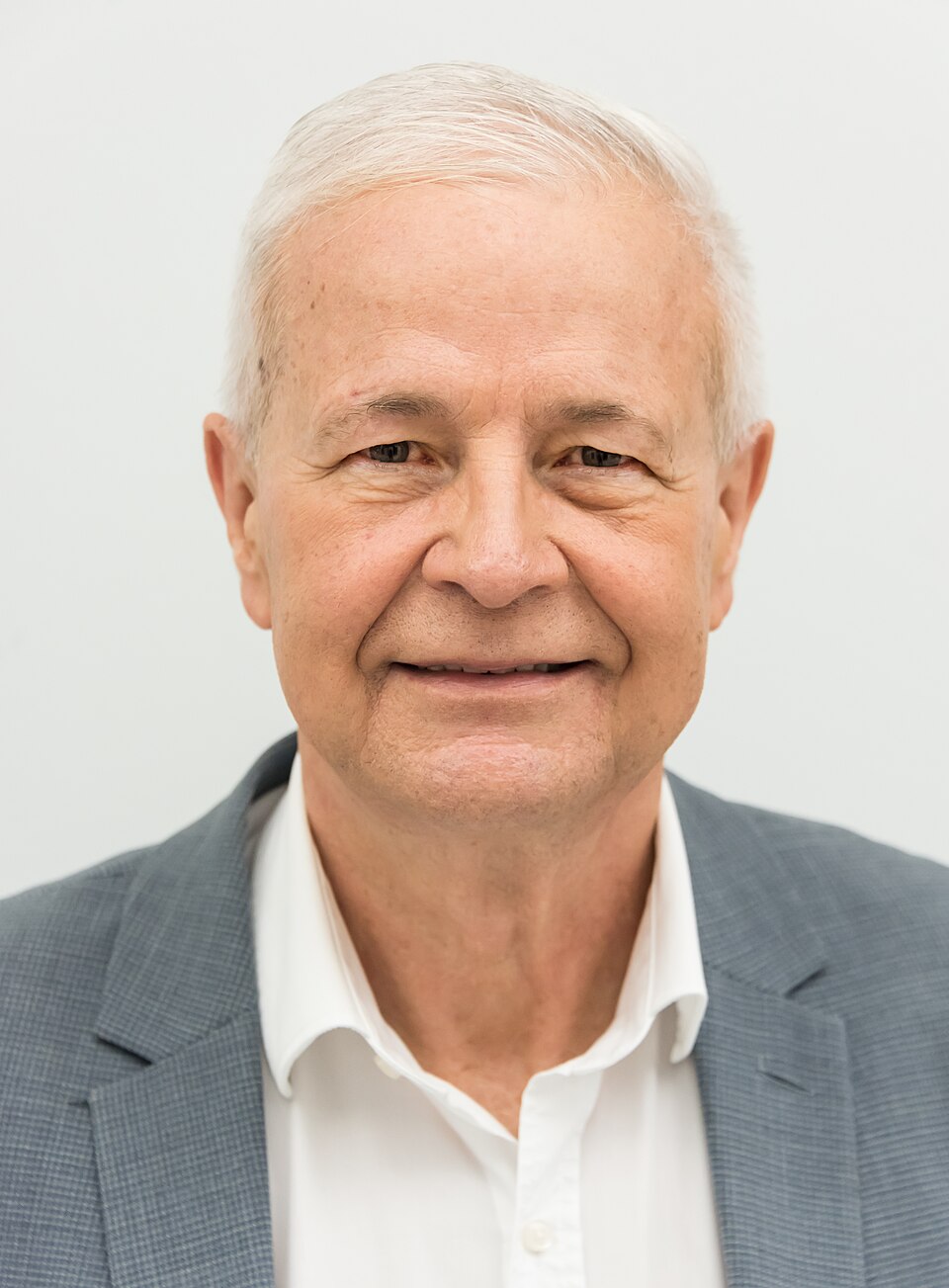 Apoloniusz Tajner
