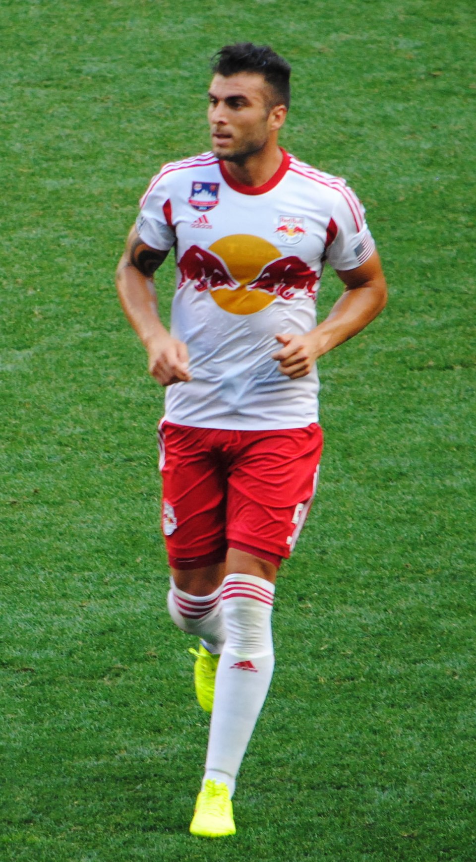 Armando Castilla