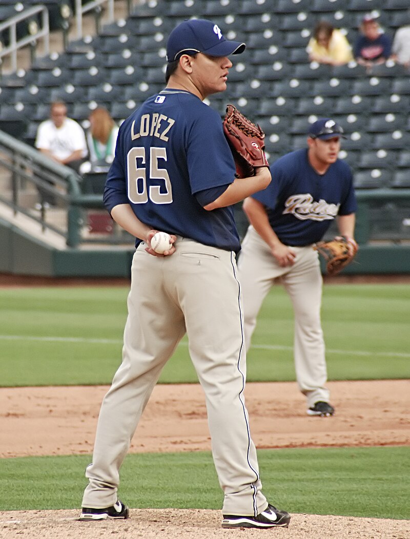 Arturo López