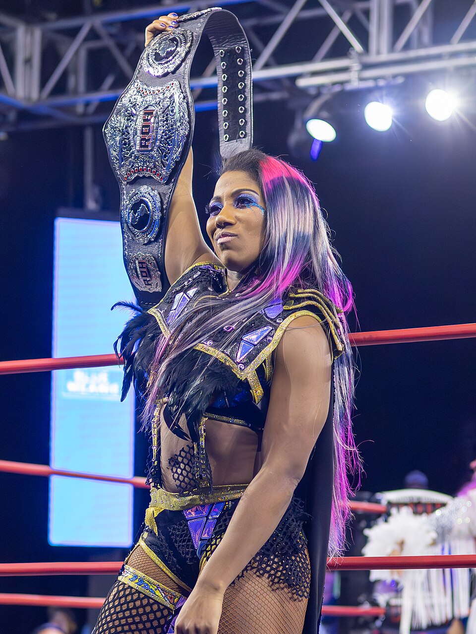 Athena Bellas