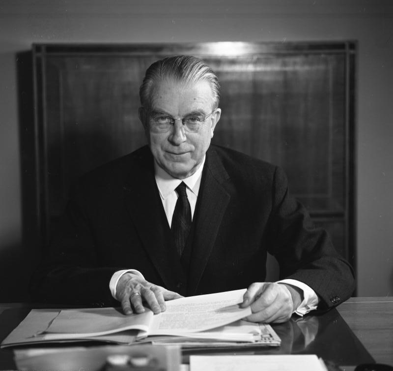 Bartosz Wielinski