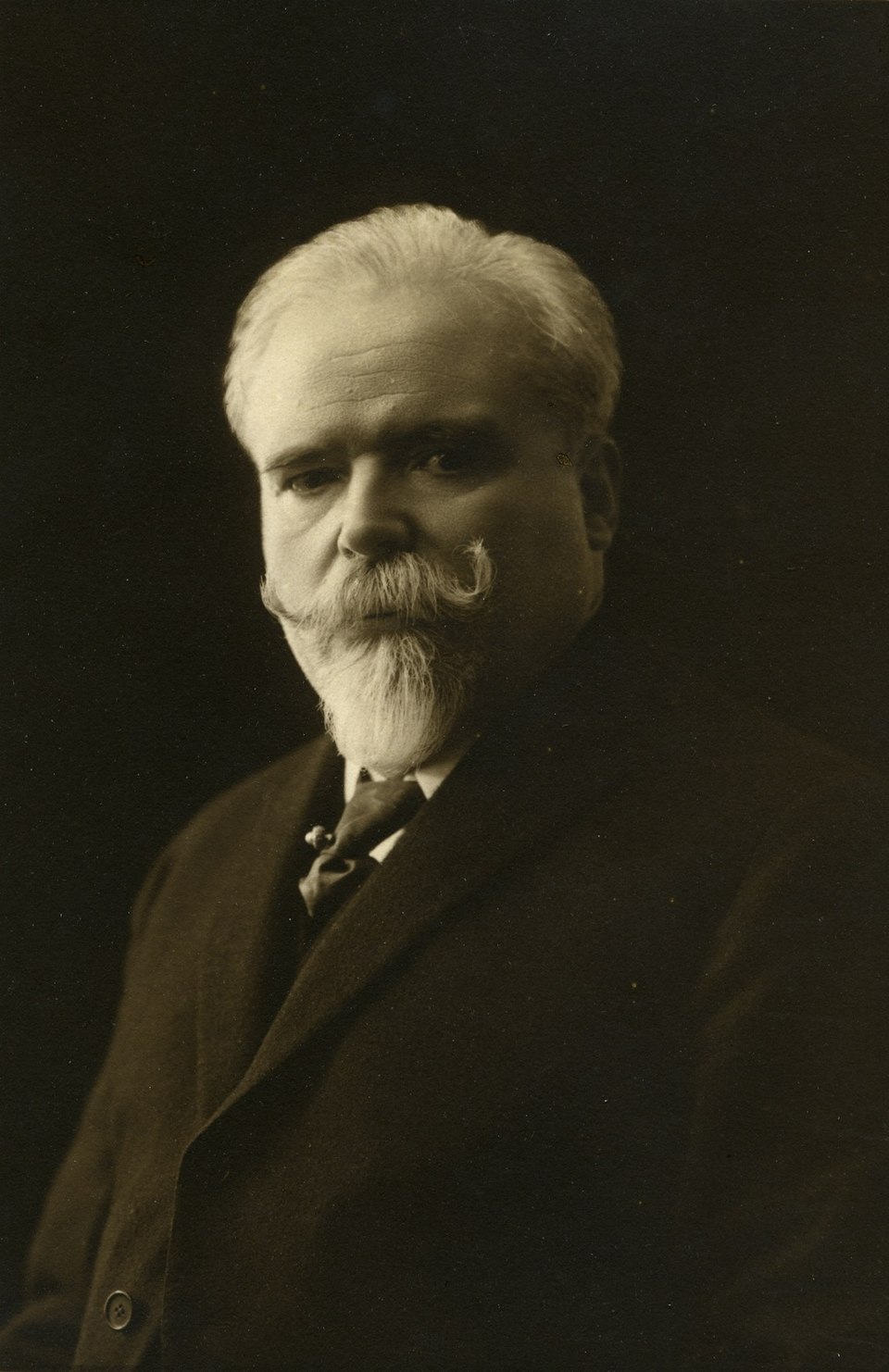 Bernardino T. Fernandes