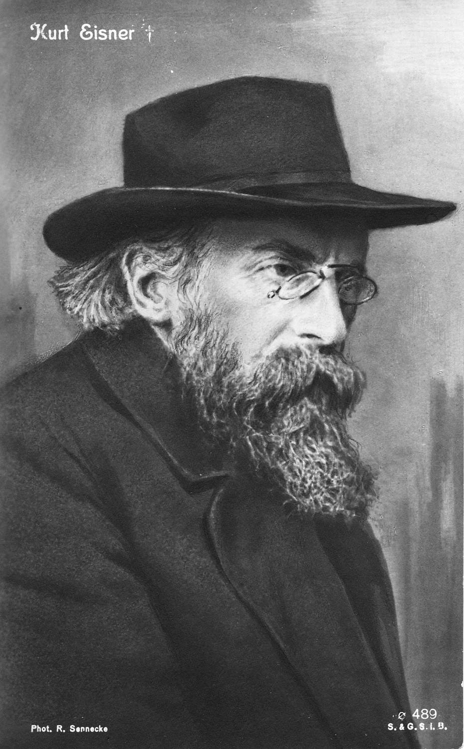 Bernhard Grau