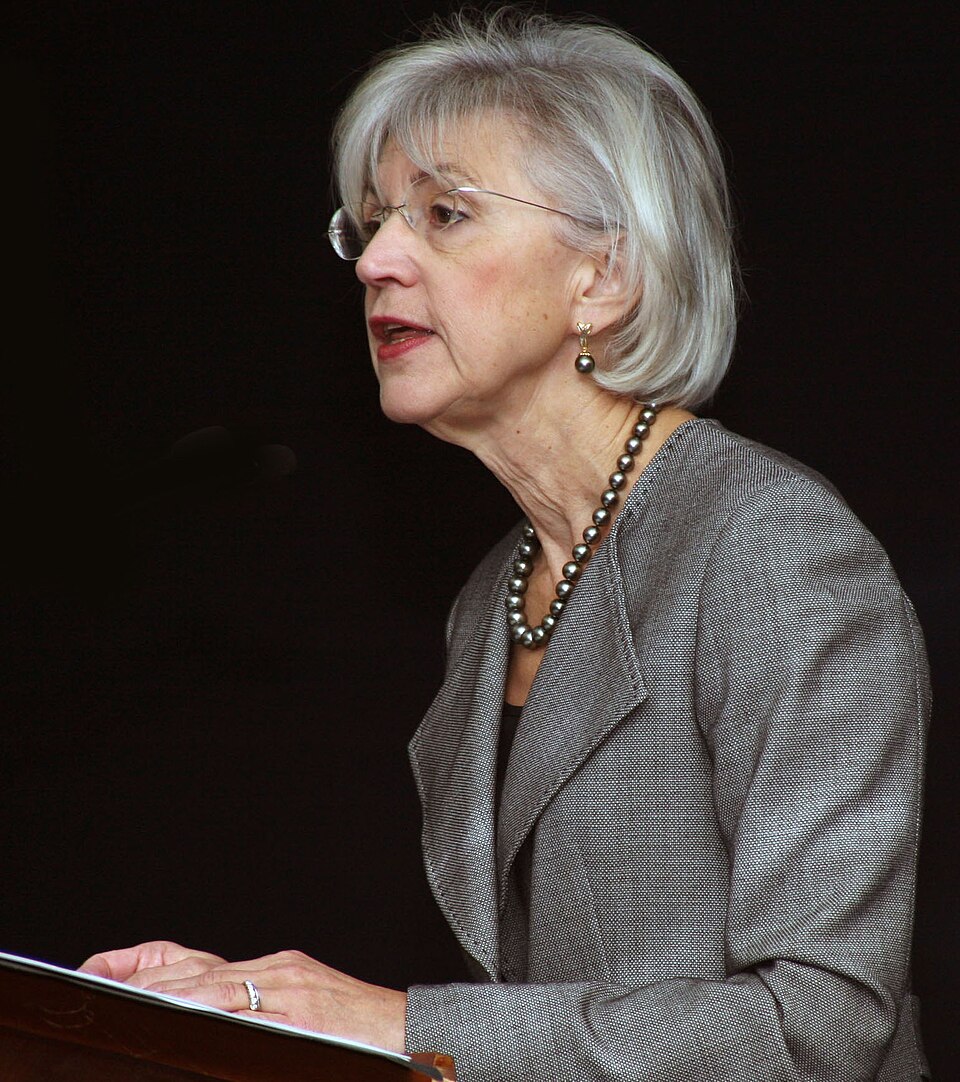 Beverley Fine