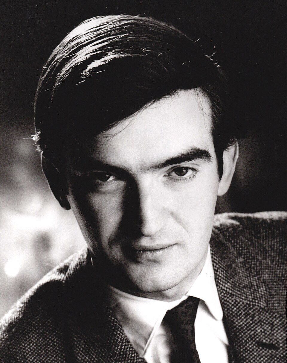 Bevis Hillier