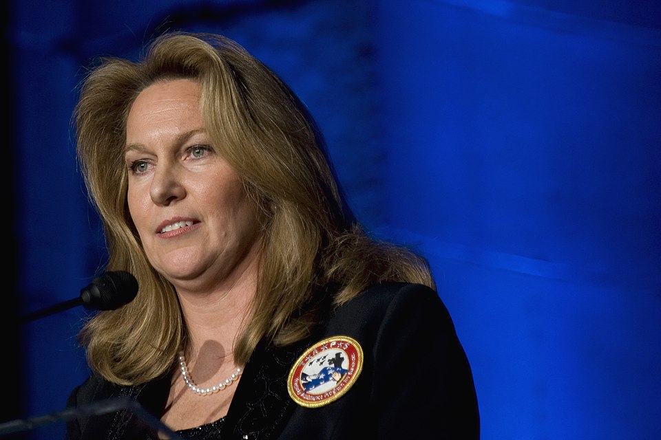 Bonnie Carroll