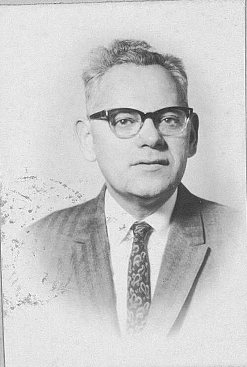 Boris M.
