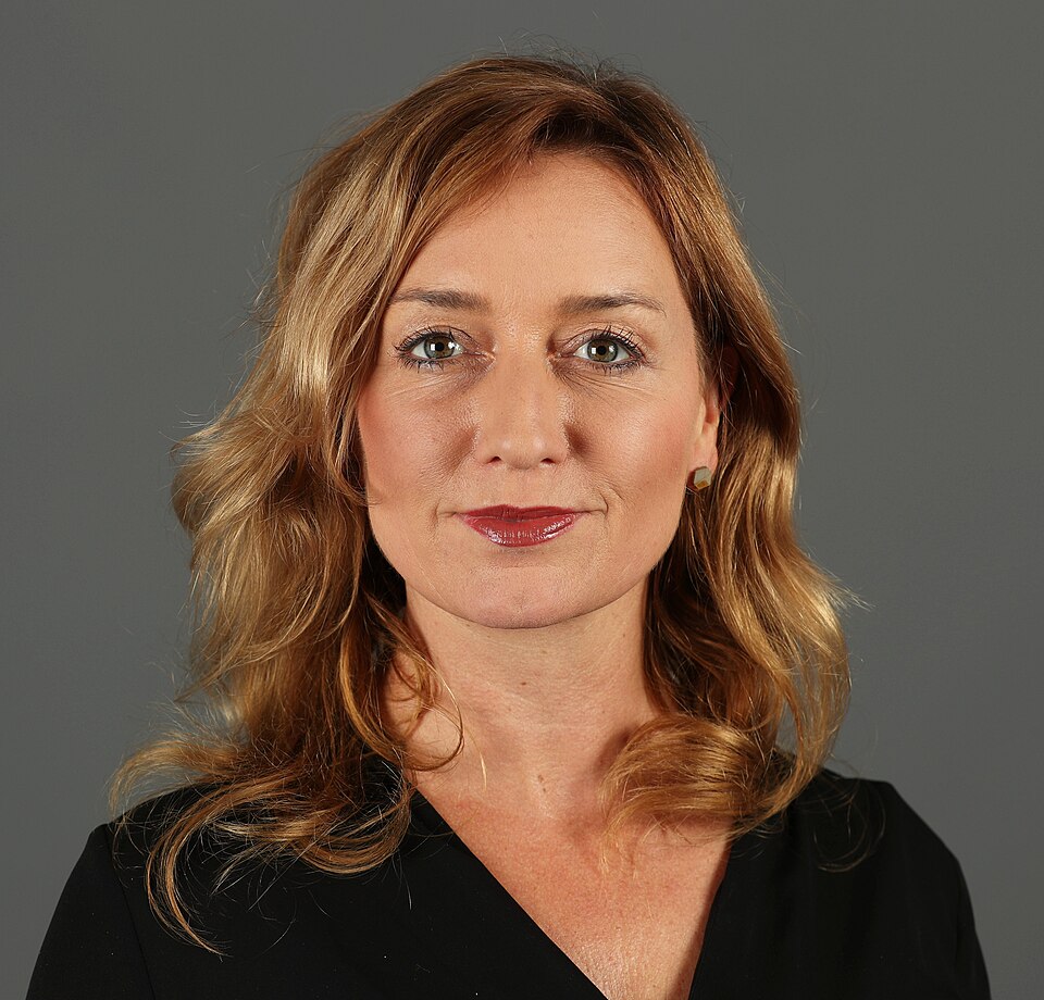 Caren Lay
