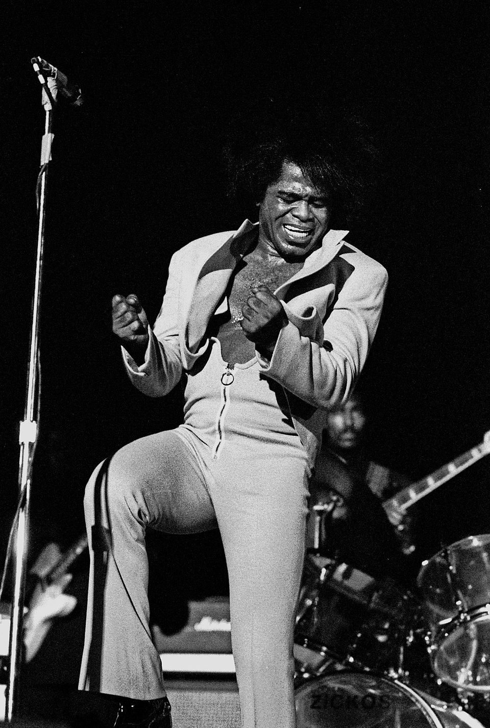 Carlos Brown Jr