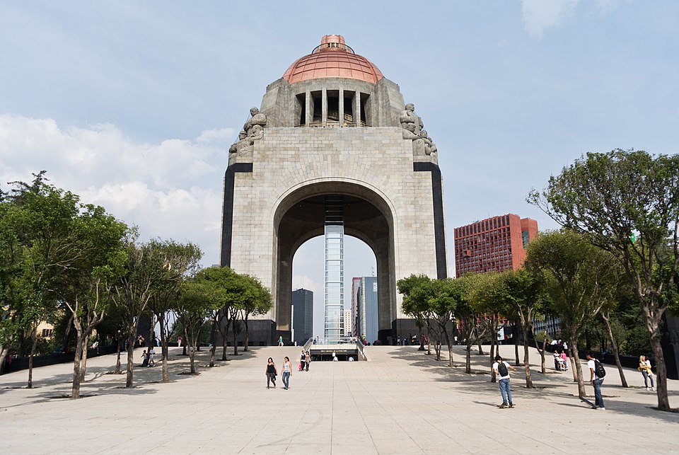 Carlos Obregón Santacilia