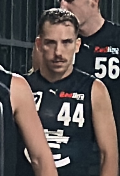 Carlton Pluck