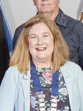 Carolyn Eyre