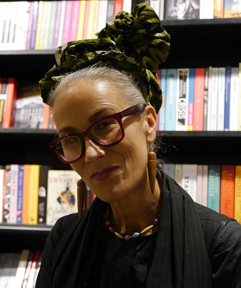 Carolyn Mair