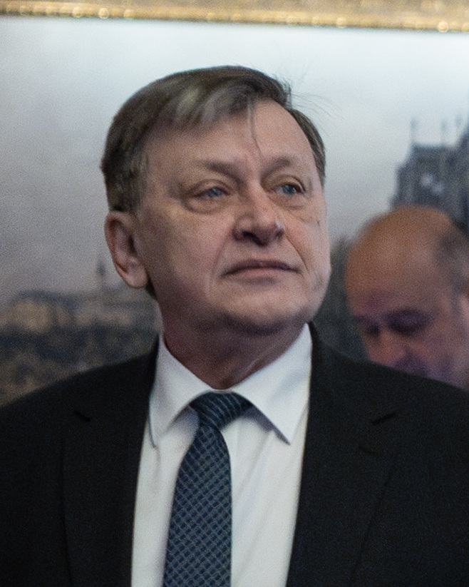 Cătălin Avramescu