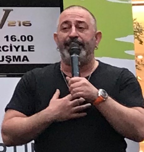 Cem Yılmaz