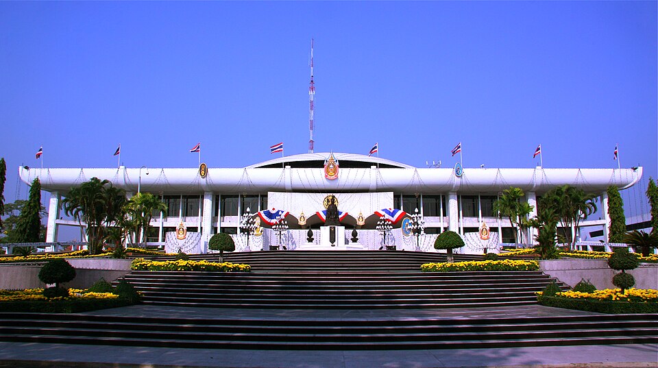 Chalong Riewrang