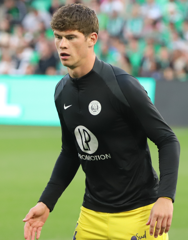 Charlie English
