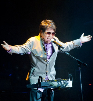 Cho Yong-pil