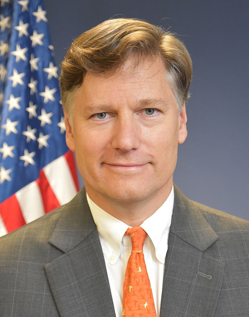 Christopher Landau