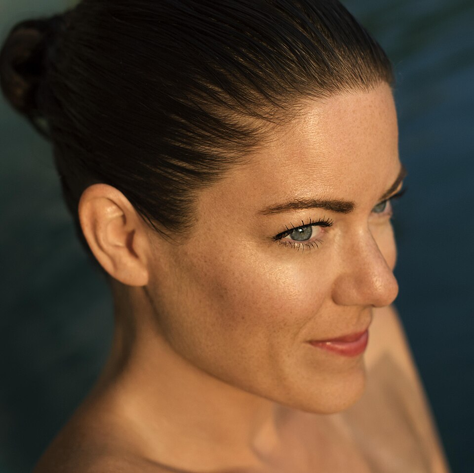 Claire Barlow