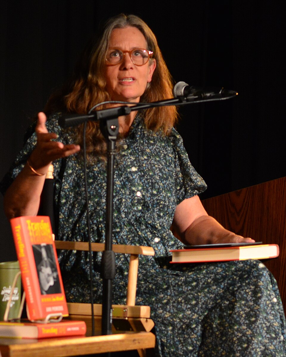 Claire Dederer