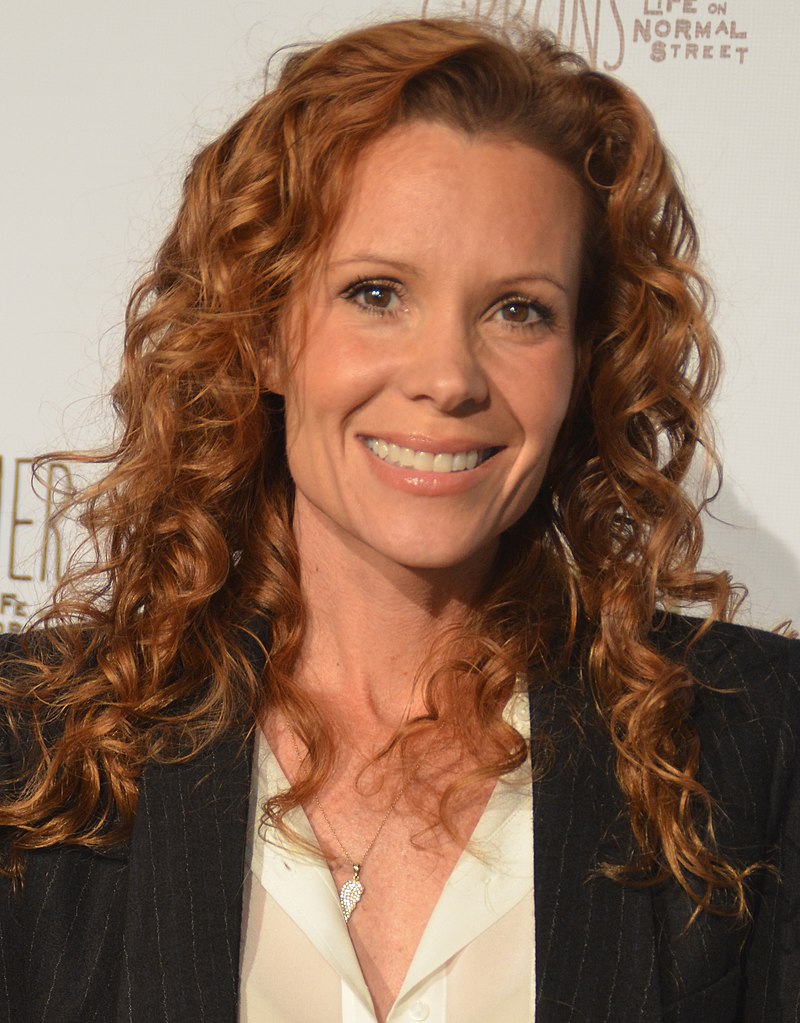 Claire Gibbons