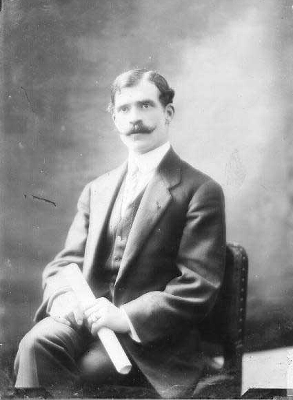 Claude Sahut